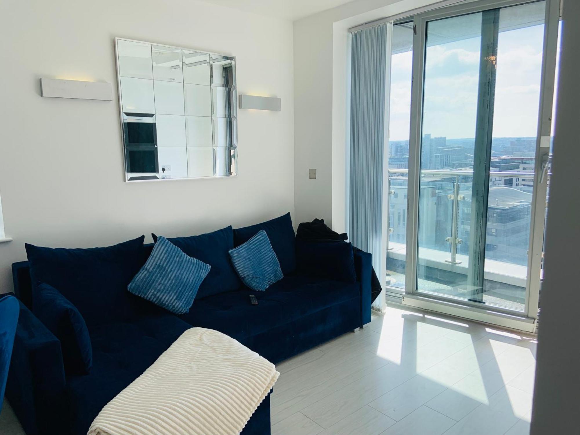 Apartment Winners Of 2025 Traveller Award, Elegant Two Bedroom With Netflix & Wifi *
